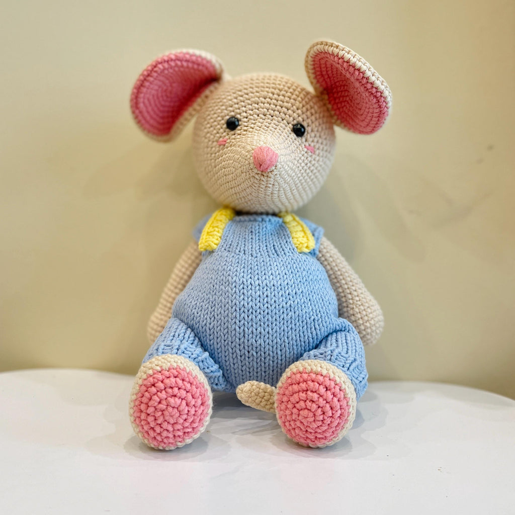 Personalized Crochet Mouse Doll, Organic Cotton Amigurumi Toy, Baby Shower Plushie
