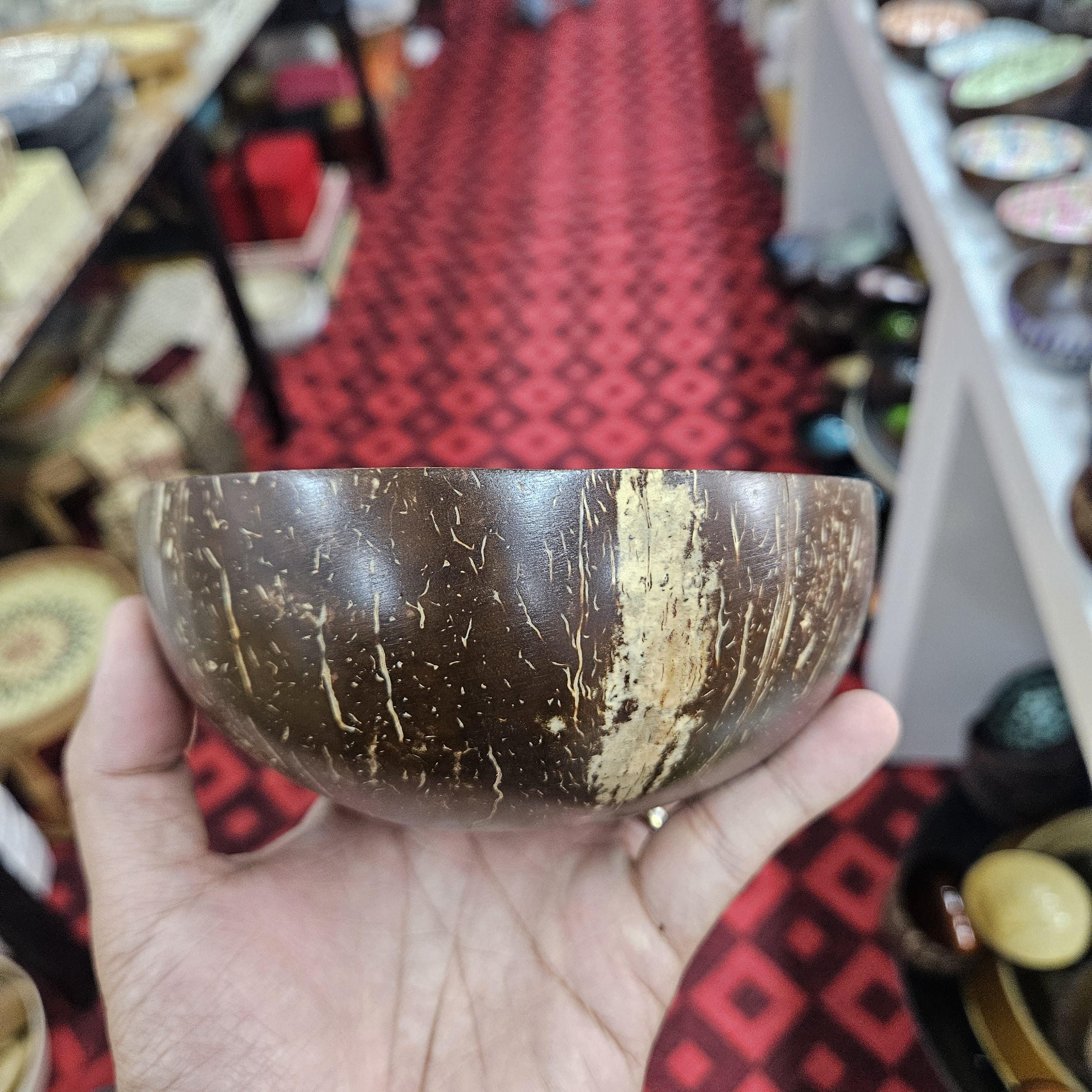 Custom Coconut Bowl – Handmade Mother of Pearl Inlay, Snack Bowl